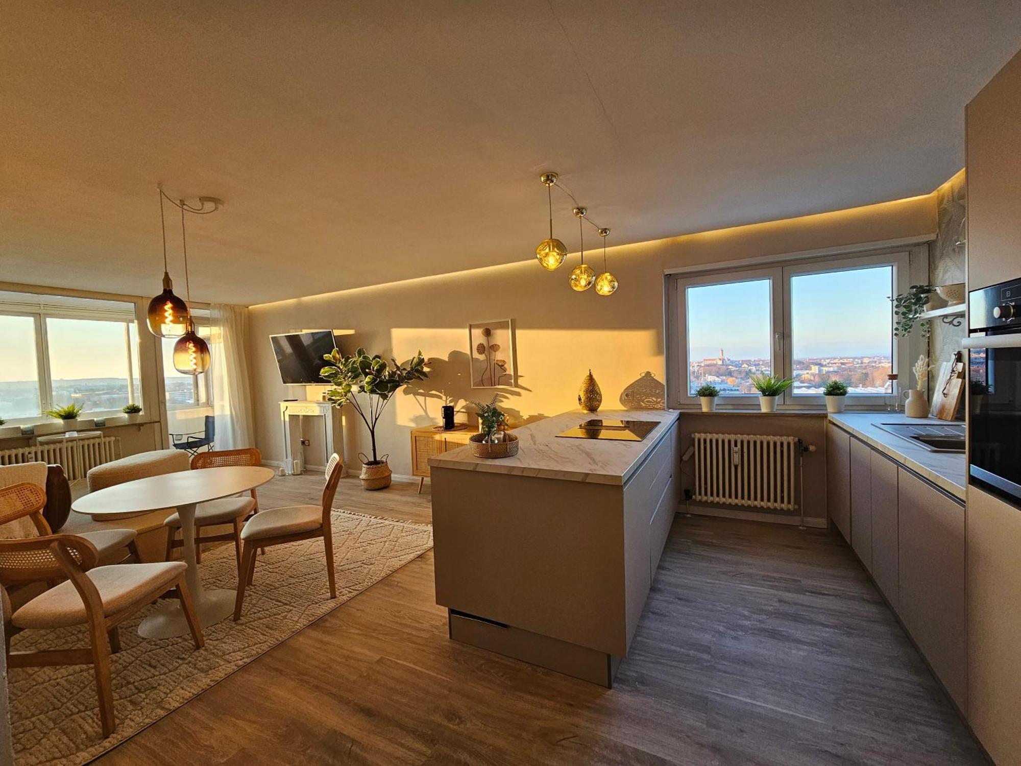 Stylische Sunset-Wohnung Augsburg Exterior photo